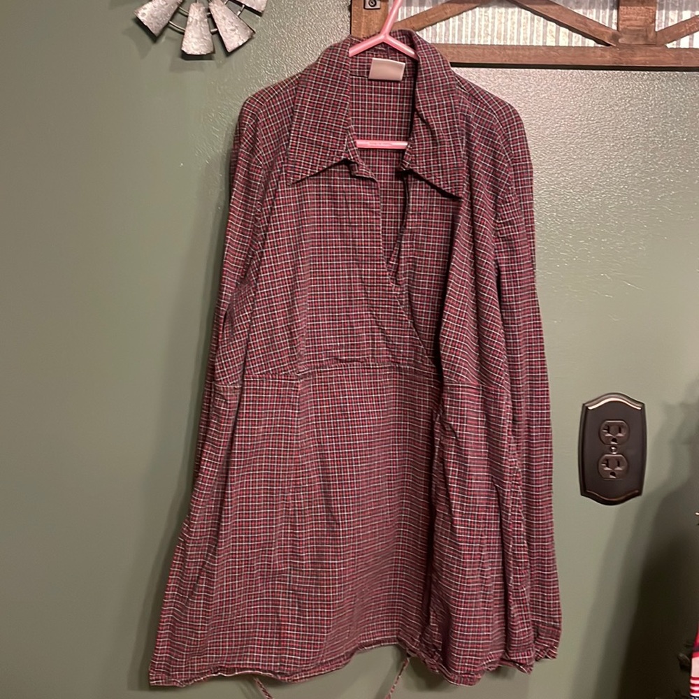 Maternity plaid shirt